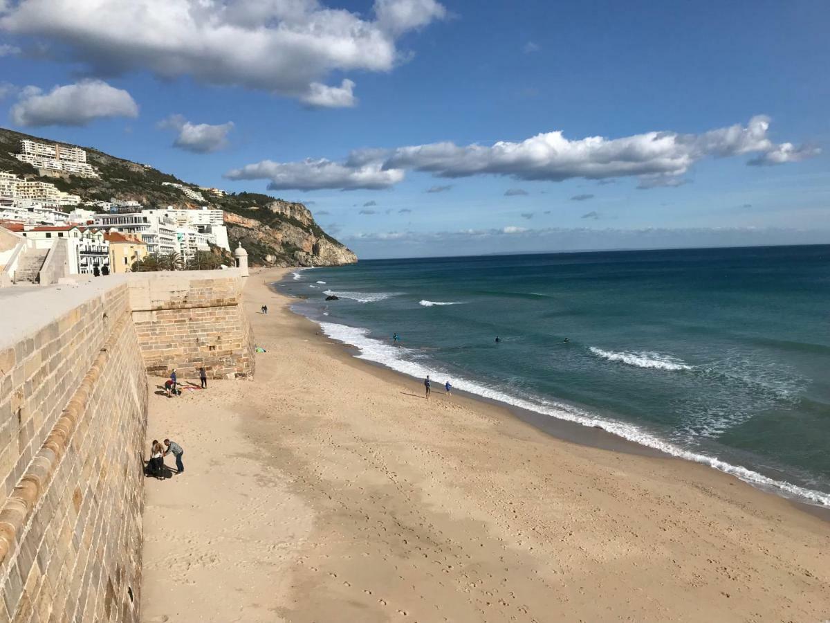 Blue Bay Beach Apartment Sesimbra Exterior photo